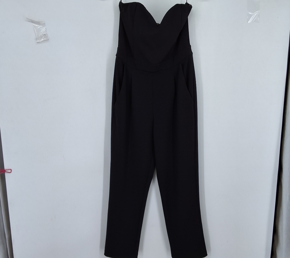 Express Sz 4 Black Jumpsuit Sleek Design